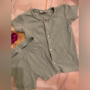 Crew kids NY mint green 2 PC set